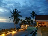 Hotel Leela Kovalam Beach Resort